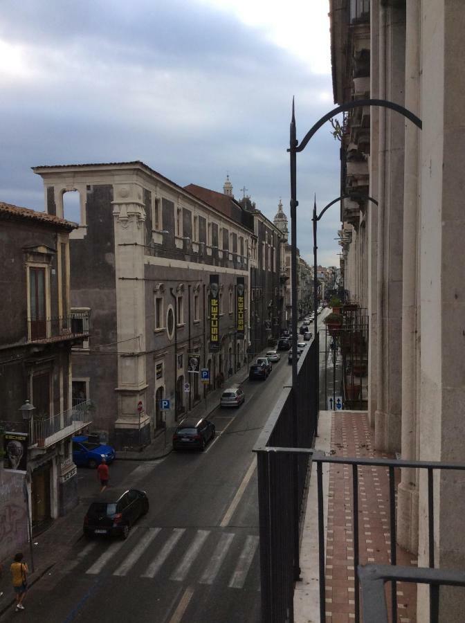 Suite Con Terrazza In Centro Storico CTA Exterior photo