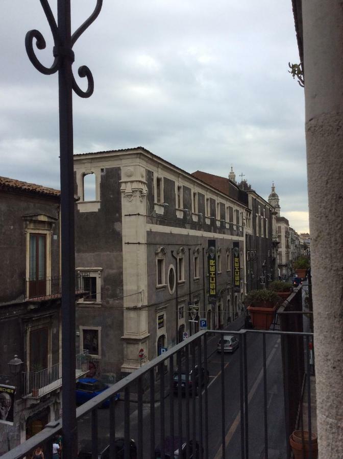 Suite Con Terrazza In Centro Storico CTA Exterior photo